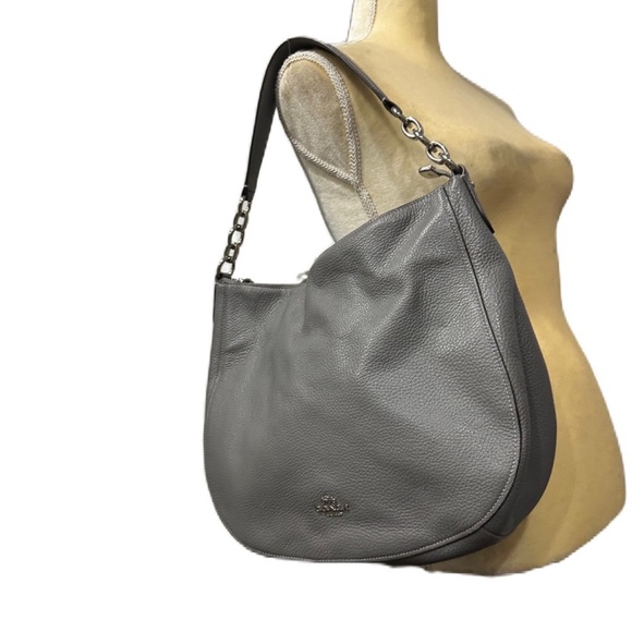LIKE NEW! Coach Elle Hobo heather gray pebble leather shoulder bag